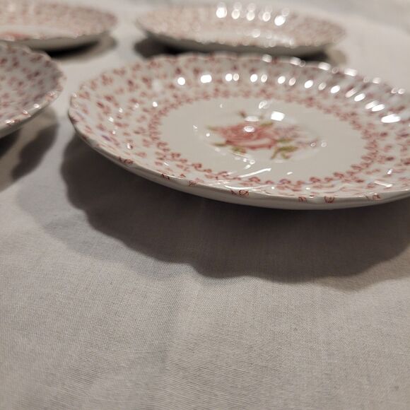 4 Johnson Bros Teacup Saucers 5.75" Rose Bouquet England Ironstone Vintage - Picture 4 of 6